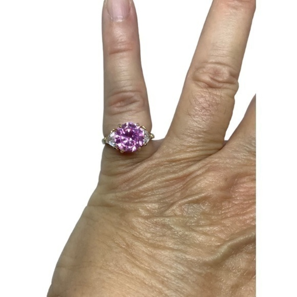 Gold tone pink Cubic zirconia solitaire ring size 7